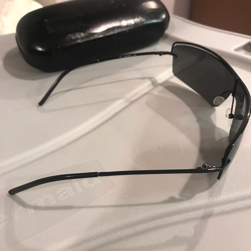 Gucci women’s sunglasses